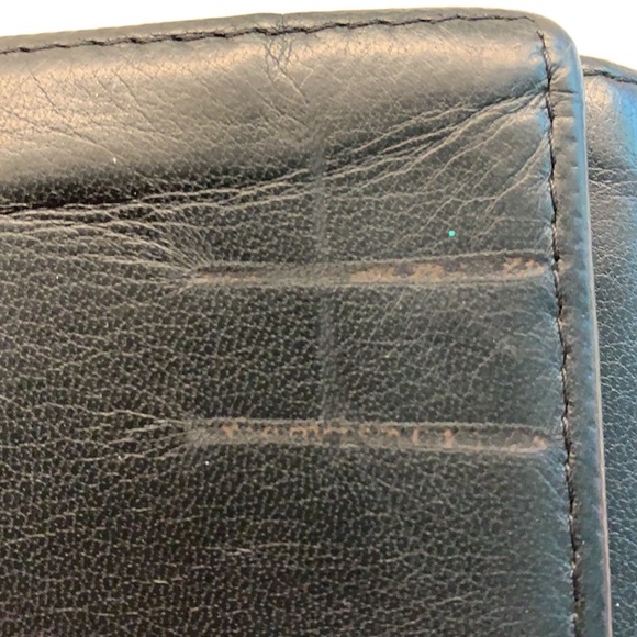 Tommy Hilfiger Wallet - Picture 7 of 7